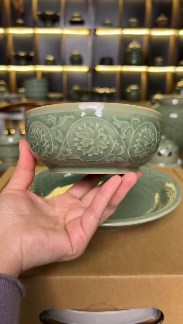 瓷片耀州窑青釉5寸缠枝莲纹米饭碗1只正品