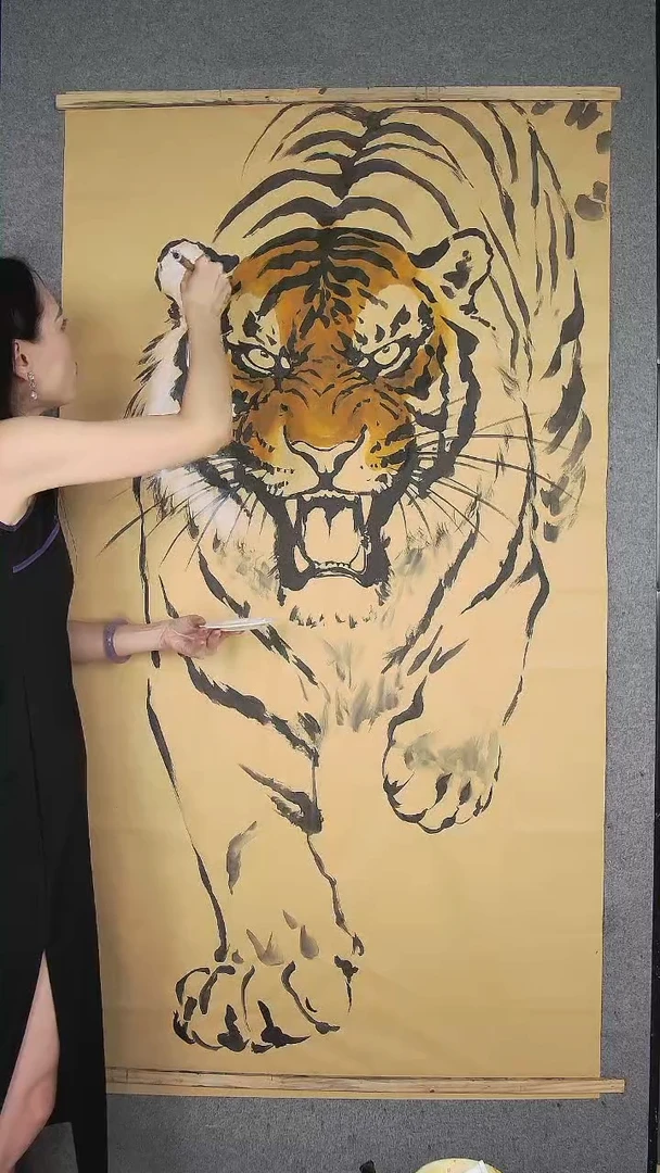 卉卉直播间老虎6尺半生熟