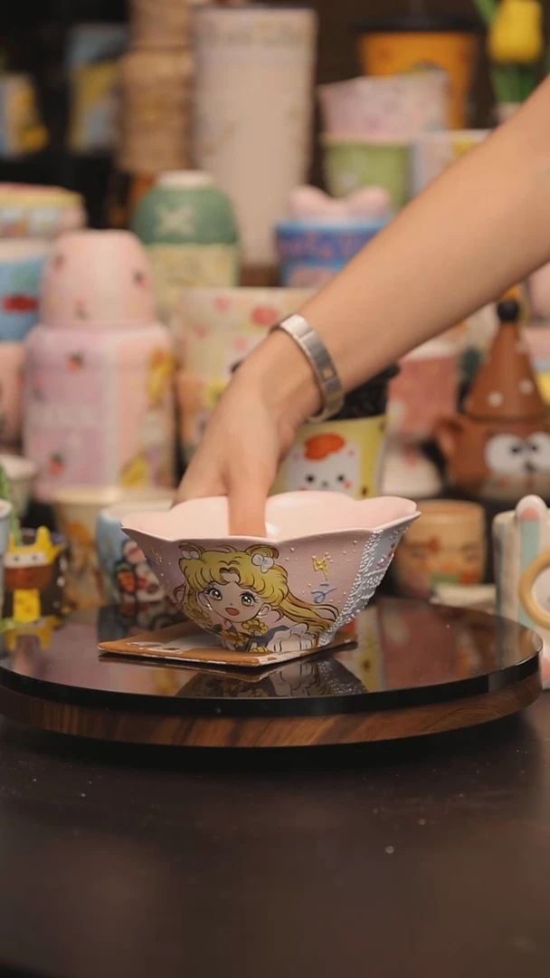 景德镇釉下彩绘设计师款式陶瓷