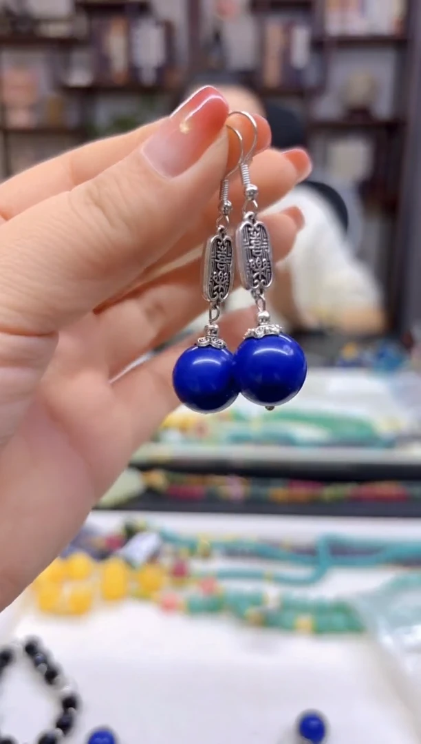 【闪购商品】青金石耳饰银S925镶嵌E288