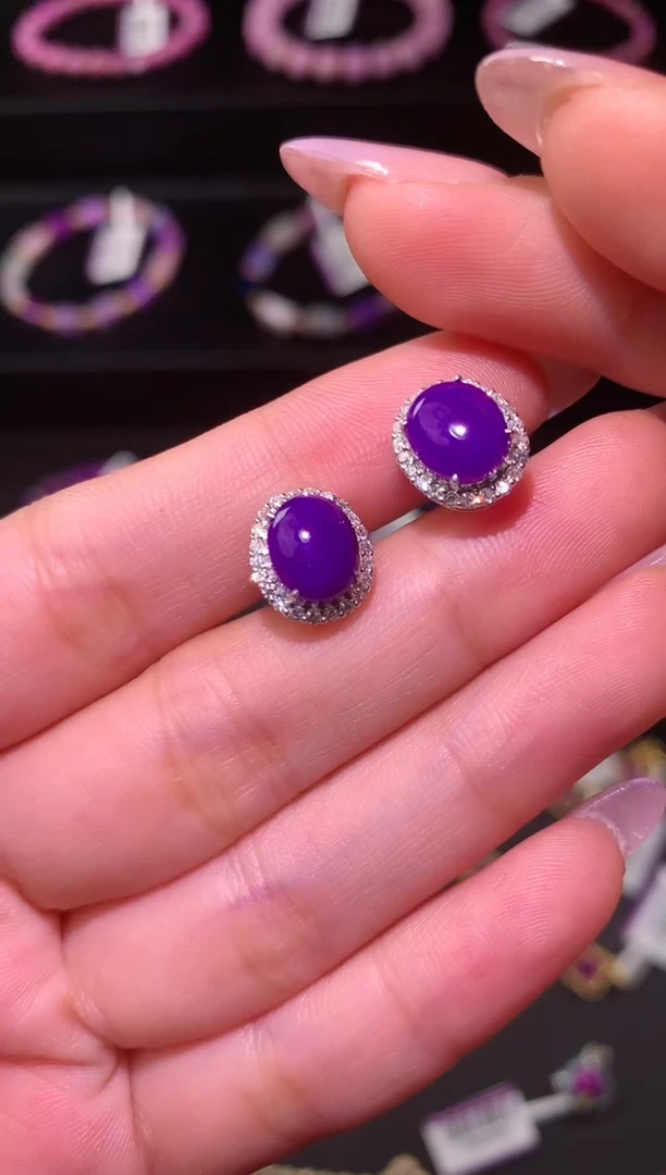 【闪购商品】苏纪石（舒俱来），18K金镶嵌舒俱来耳钉