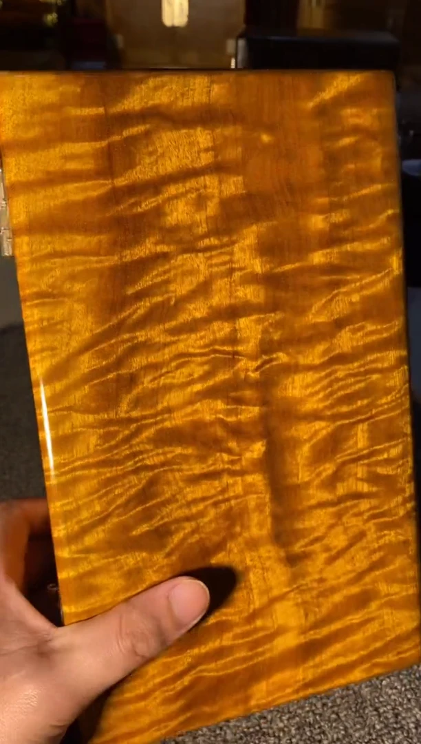 【闪购商品】金丝楠木艺金丝楠首饰盒F4