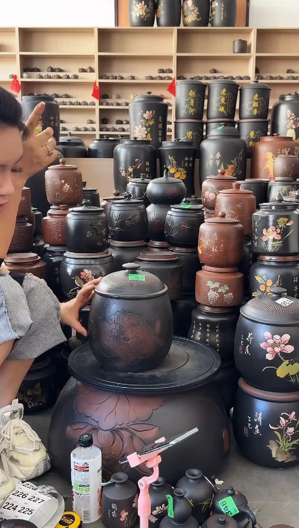 罐完品 线雕牡丹龙蛋茶叶罐 韩  283