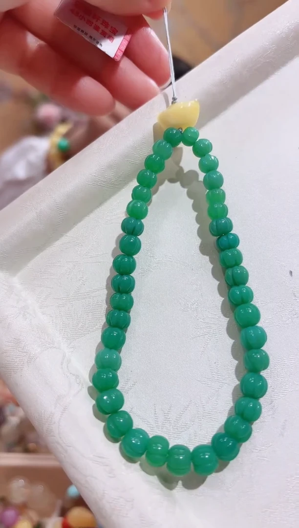未镶嵌手链石英质玉天然澳玉南瓜珠设计款