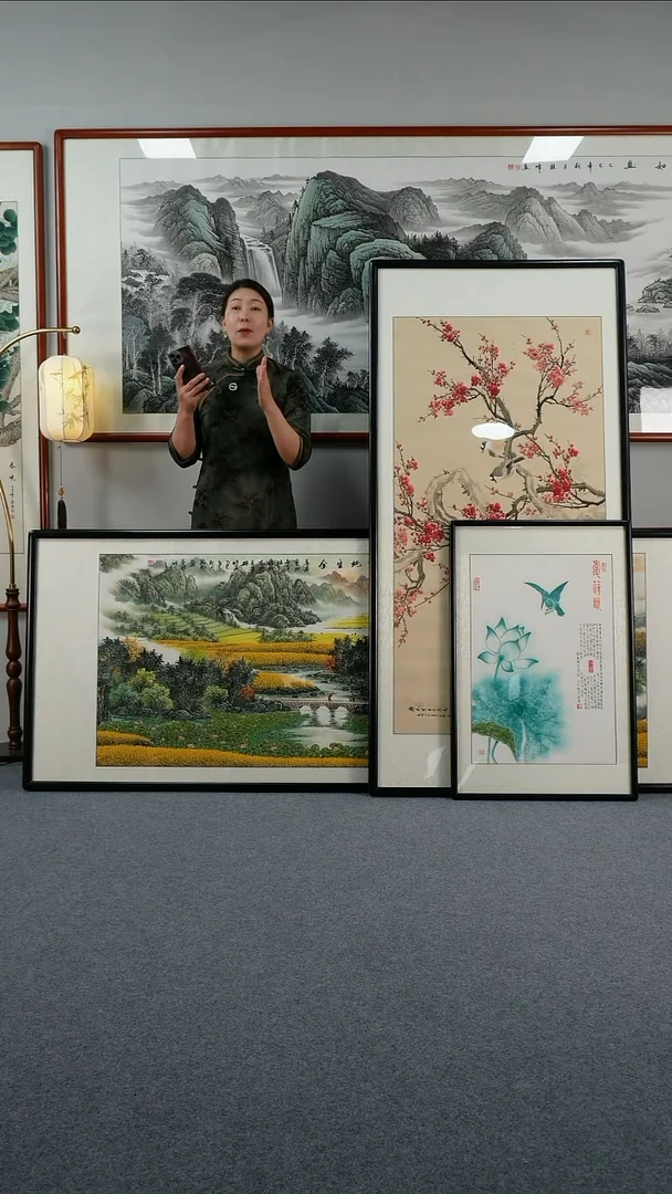 国画三幅作品带框