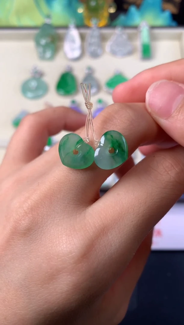 未镶嵌定制翡翠裸石（镶嵌定制）