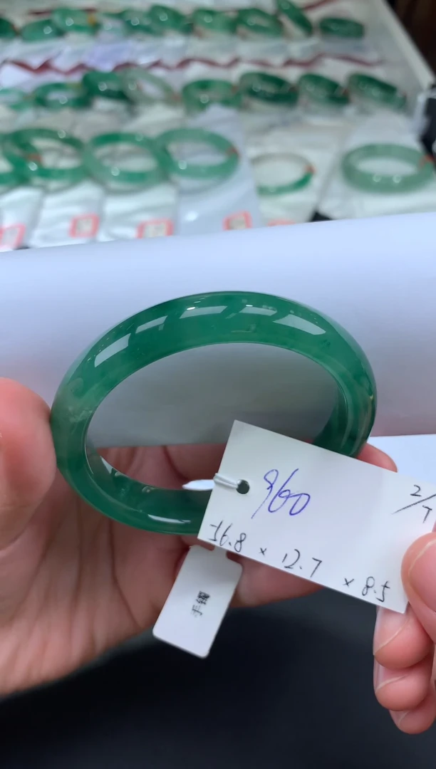 【闪购商品】石英质玉手镯未镶嵌天然玉石非洲翠手镯