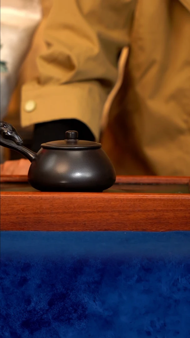 紫砂 宜兴紫砂 CJY 侧把 马