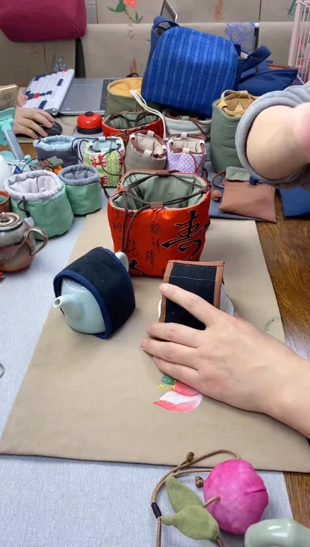 【闪购商品】红色织锦大号斗金1+壶条1+盖碗条1—