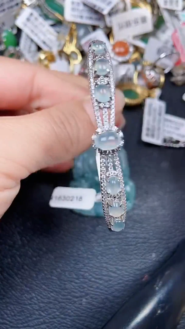 颈饰银S925镶嵌翡翠0924