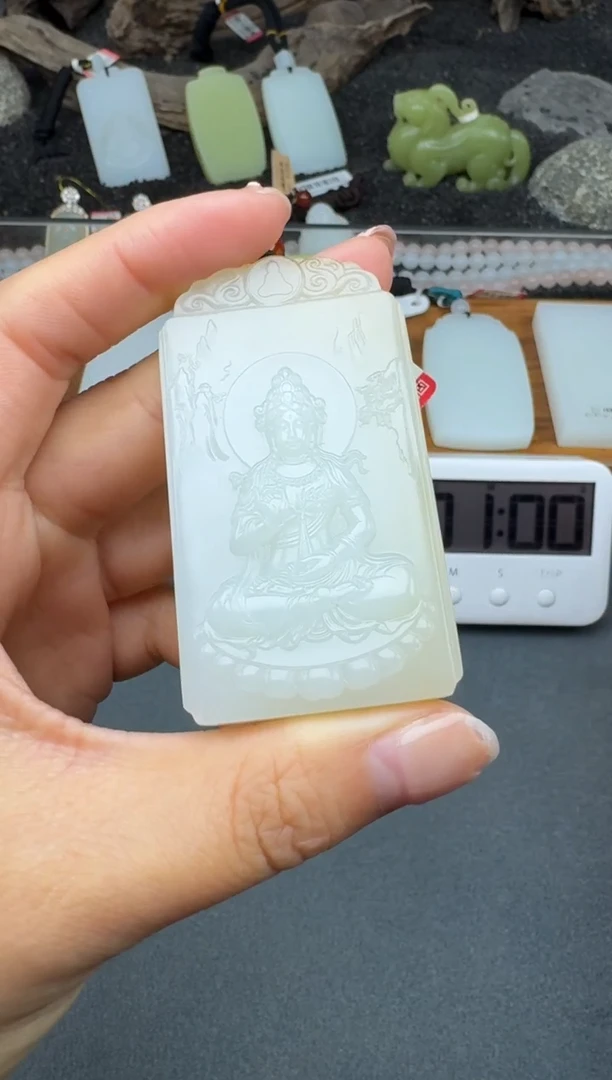 颈饰未镶嵌和田玉3