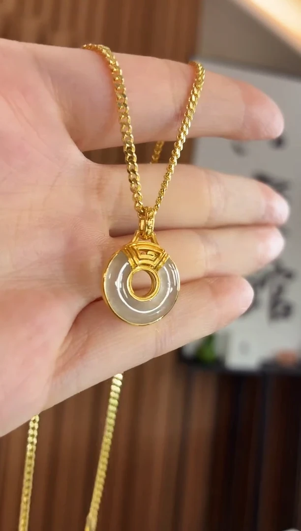 吊坠(不含链)18K金镶嵌翡翠吊坠