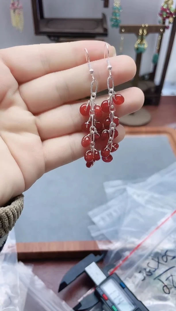 银S925镶嵌南红玛瑙耳饰813000