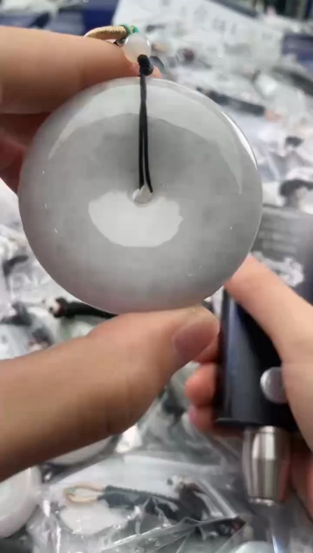 颈饰未镶嵌翡翠随****?25/11/25/.38