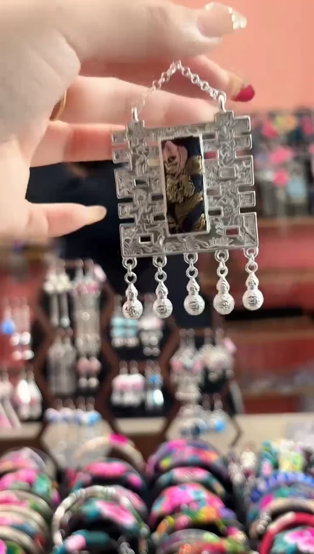 艺枝独绣手工饰品46