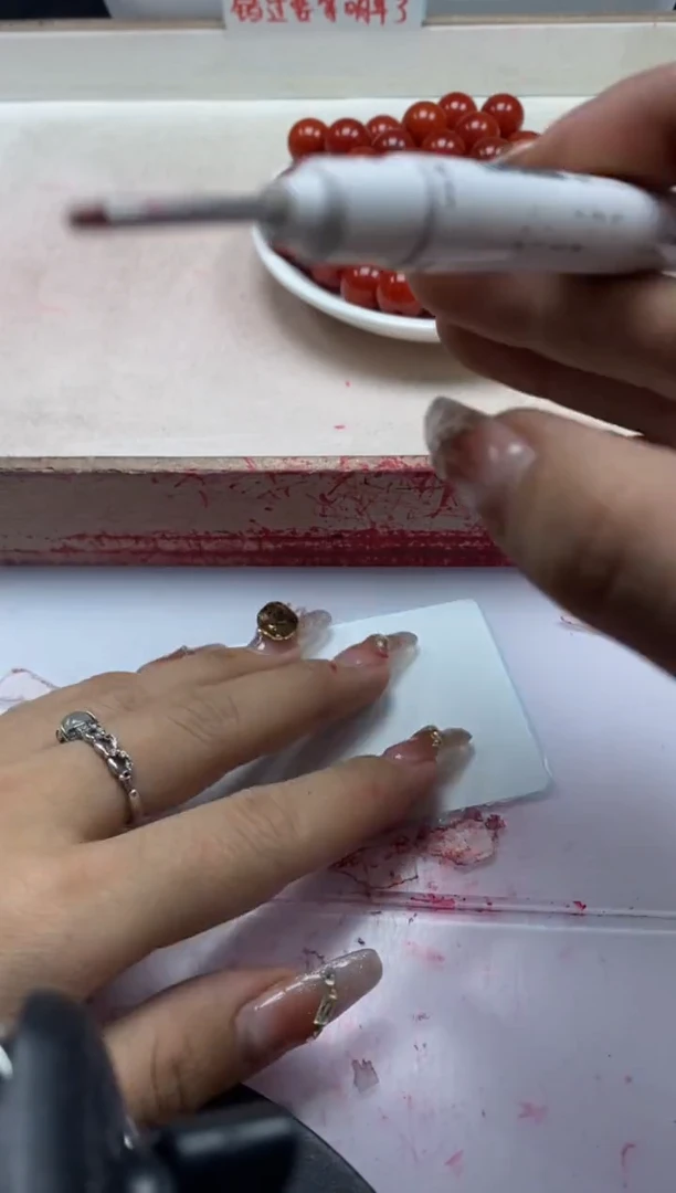 【闪购商品】玛瑙/玉髓颈饰未镶嵌w2351满肉南红14mm*5颗