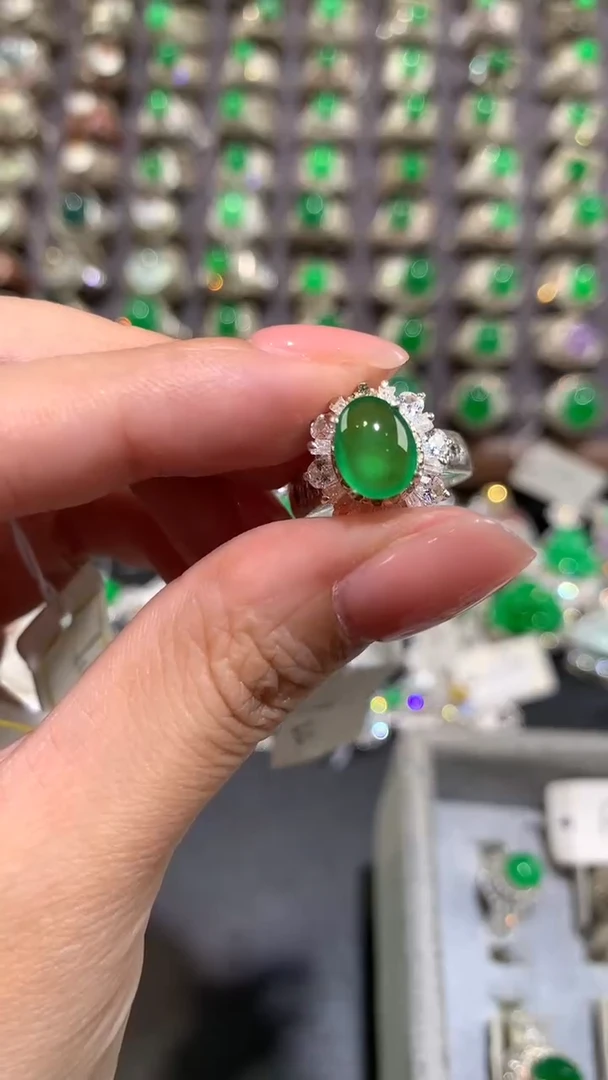 定制翡翠未镶嵌翡翠戒面