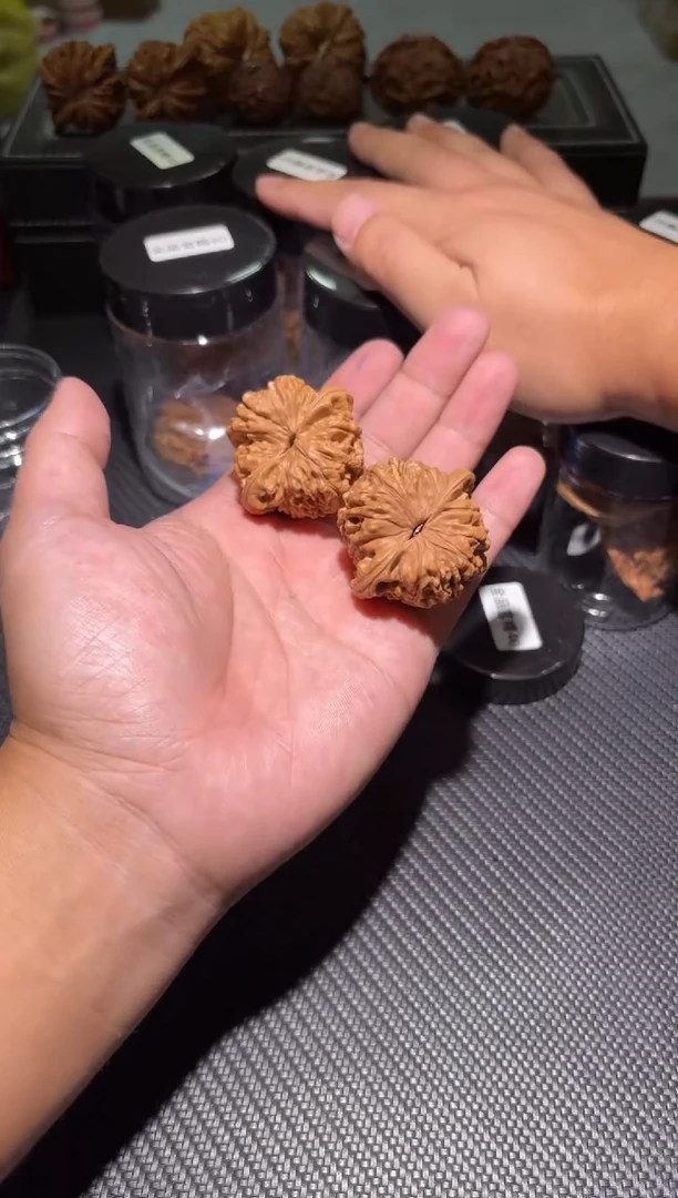 把件文玩核桃128官帽