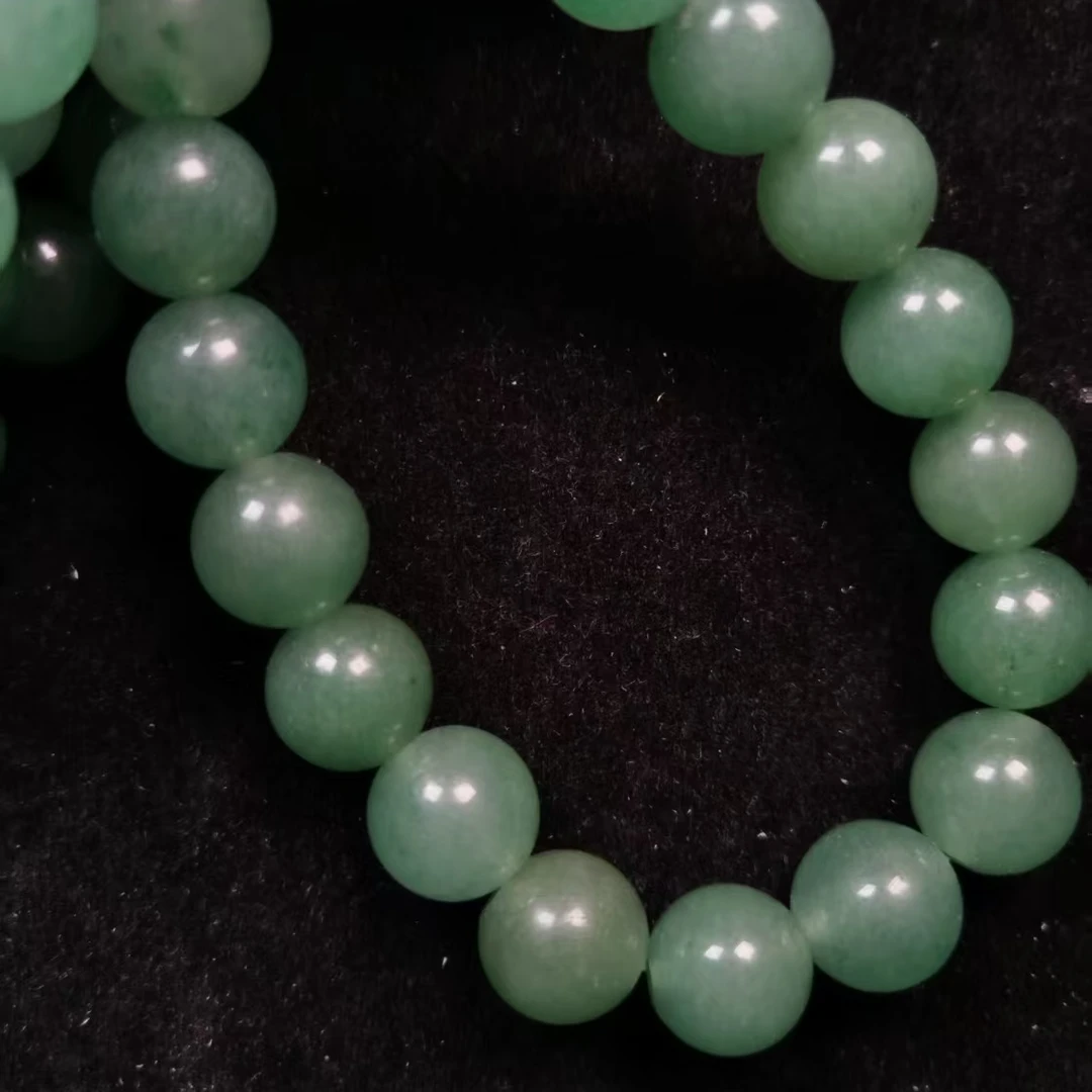 新疆东陵玉手串.