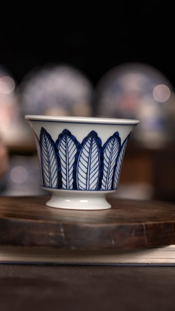 微瑕福利  现代瓷 瑕杯