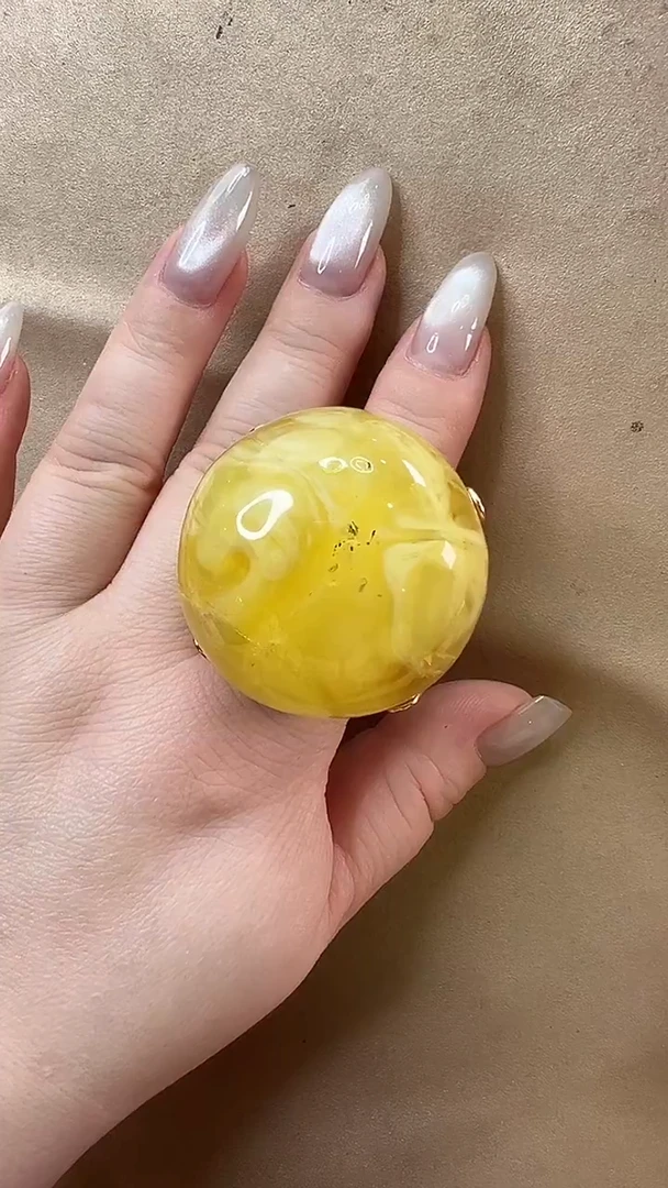 琥珀颈饰未镶嵌戒指