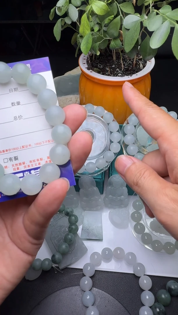 定制翡翠未镶嵌熊**哥天然缅甸A货翡翠