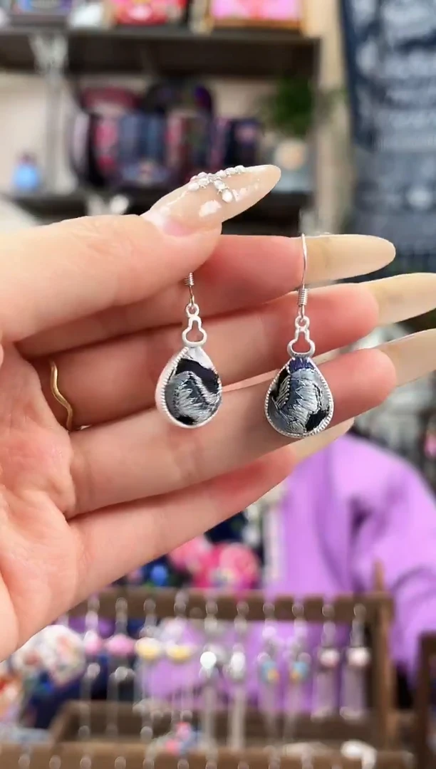 织绣民族风非遗老绣苗银饰品839