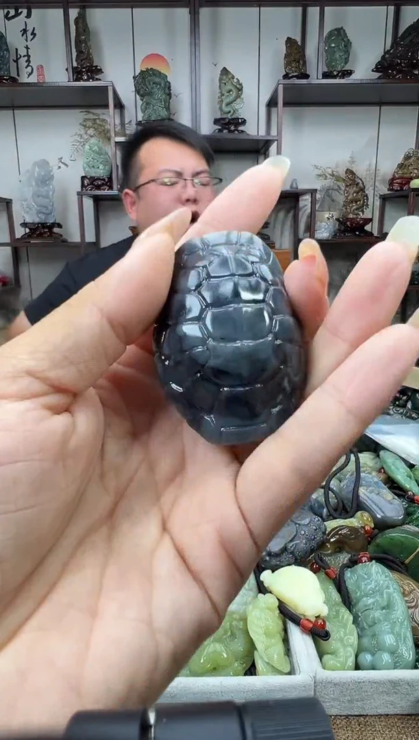 和田玉未镶嵌把件1