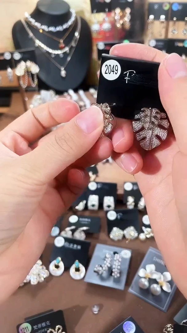 铜合金925银锆石里2049