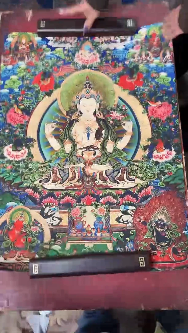 卷轴画龙妹的唐卡tk16