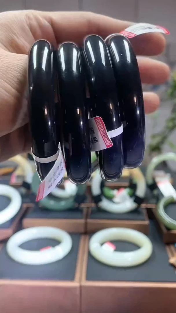 【闪购商品】和田玉手镯未镶嵌DW紫55-59多样性发一