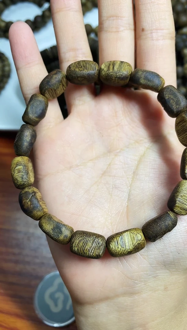 沉香碎屑沉香不规则留疤6克+