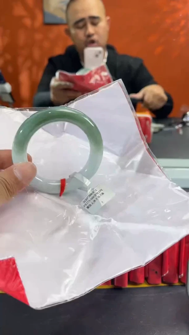 未镶嵌手镯翡翠7 53