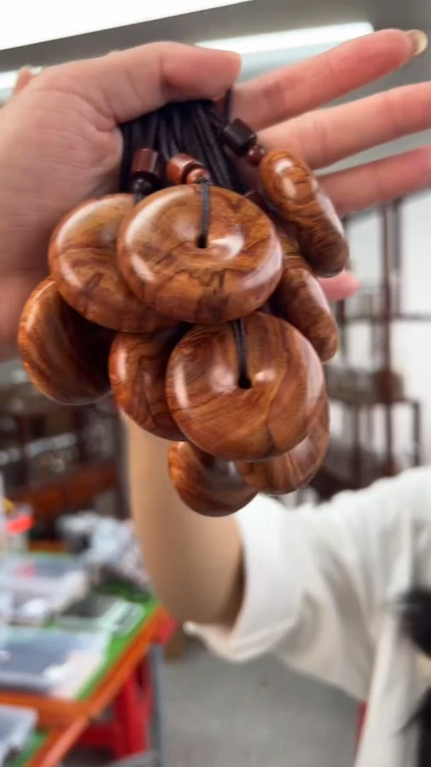 黄花梨/降香黄檀海南黄花梨平安扣