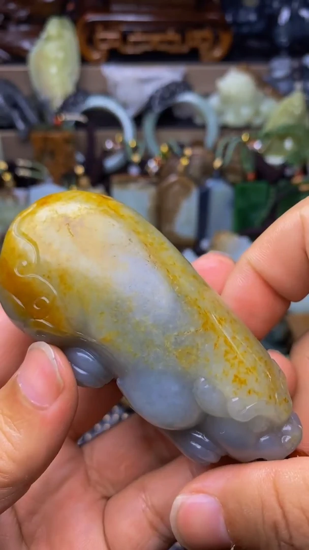 和田玉未镶嵌把件1