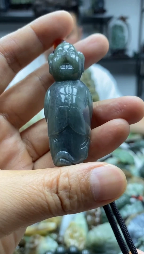 和田玉未镶嵌把件1