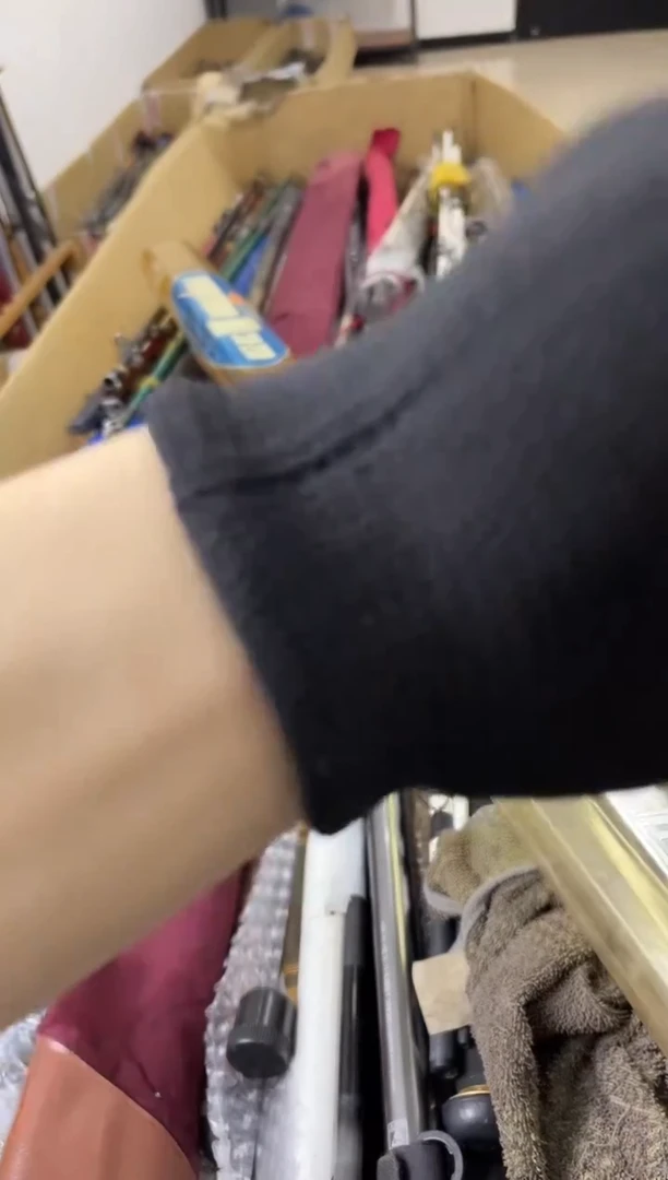 漂****人孤品微瑕，实物以直播间为准