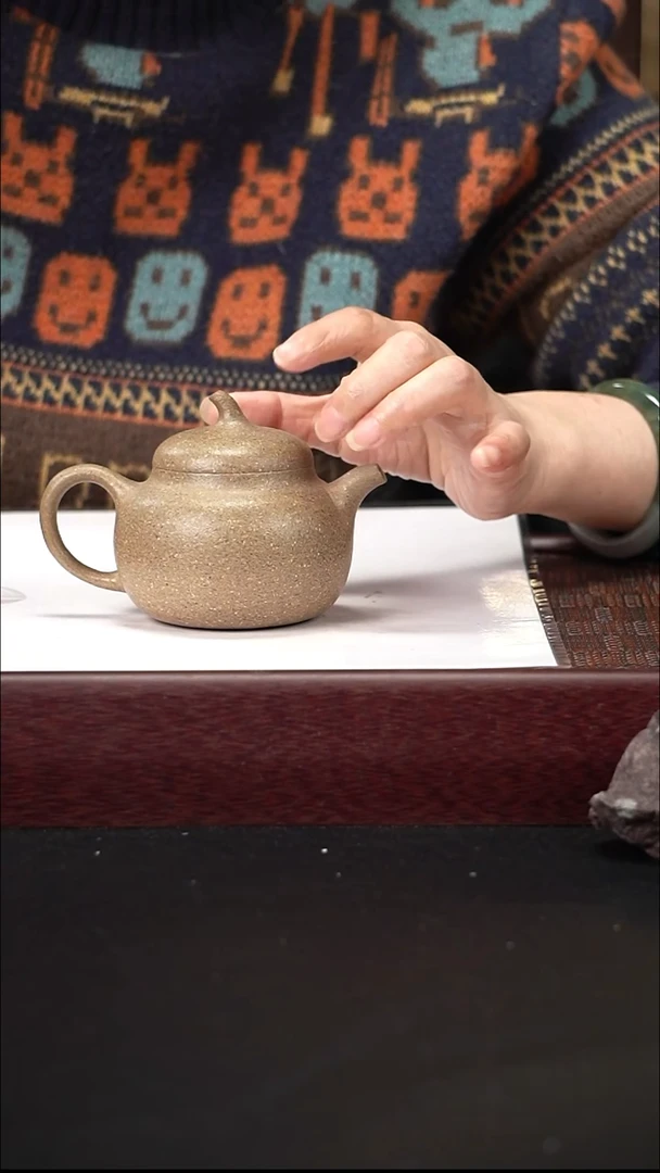 茶壶紫砂青段茄瓜