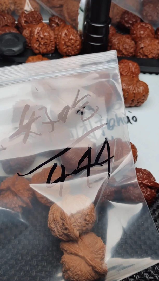 文玩核桃把件0510-沈东-好吃