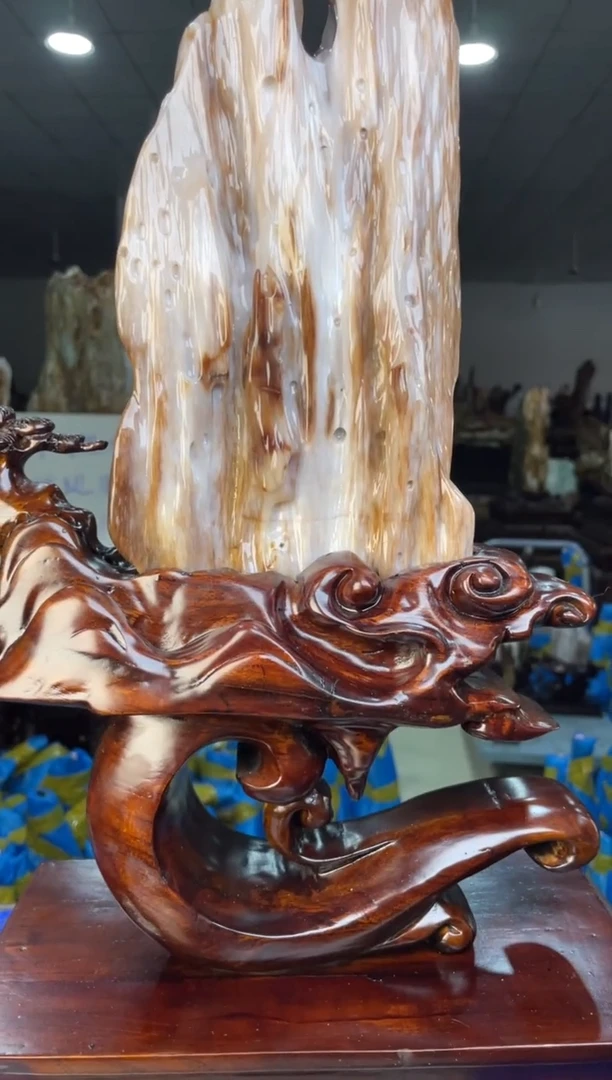 未镶嵌摆件硅化玉66