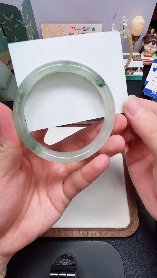 石英质玉手镯未镶嵌94#-圈口61.6