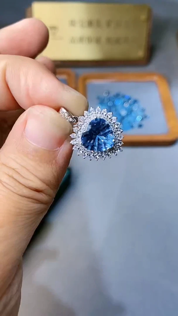 【闪购商品】海蓝宝石颈饰银S925镶嵌164