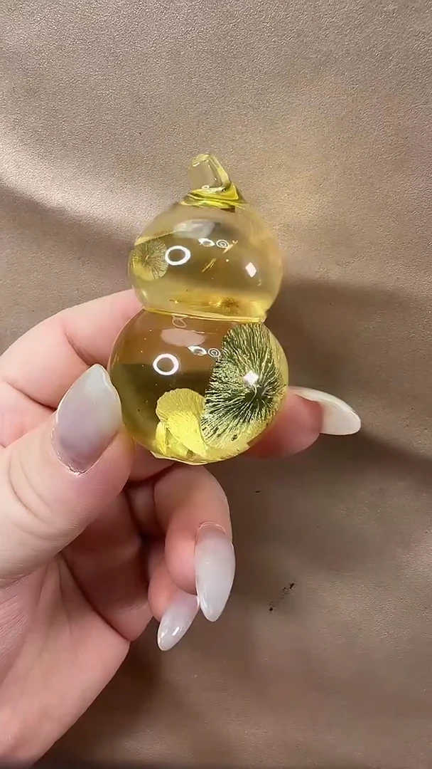 琥珀颈饰未镶嵌吊坠