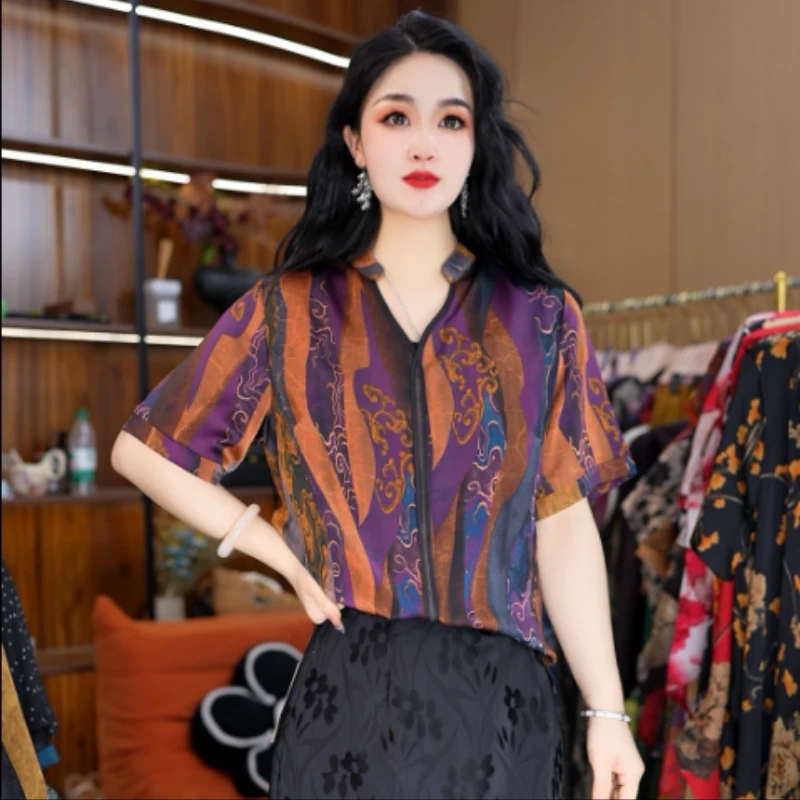 2-835-32新款时尚休闲小衫