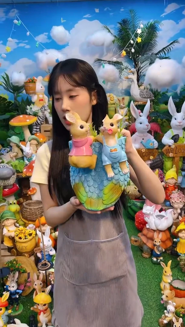一对挂件兔子