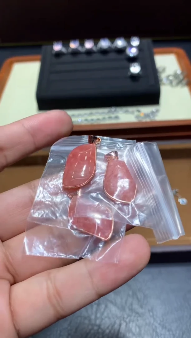 菱锰矿（红纹石）未镶嵌颈饰P101【多样性发其一】