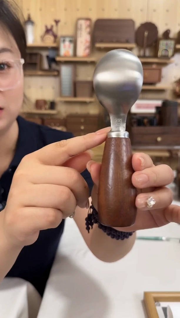 木黑胡桃木冰淇淋勺子