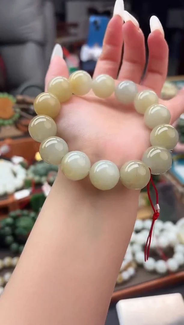 未镶嵌手串和田玉董小姐推荐 多样性发货 拍一发一tb16