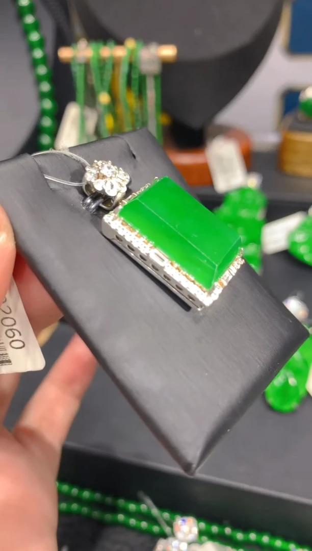 颈饰银S925镶嵌翡翠19一季