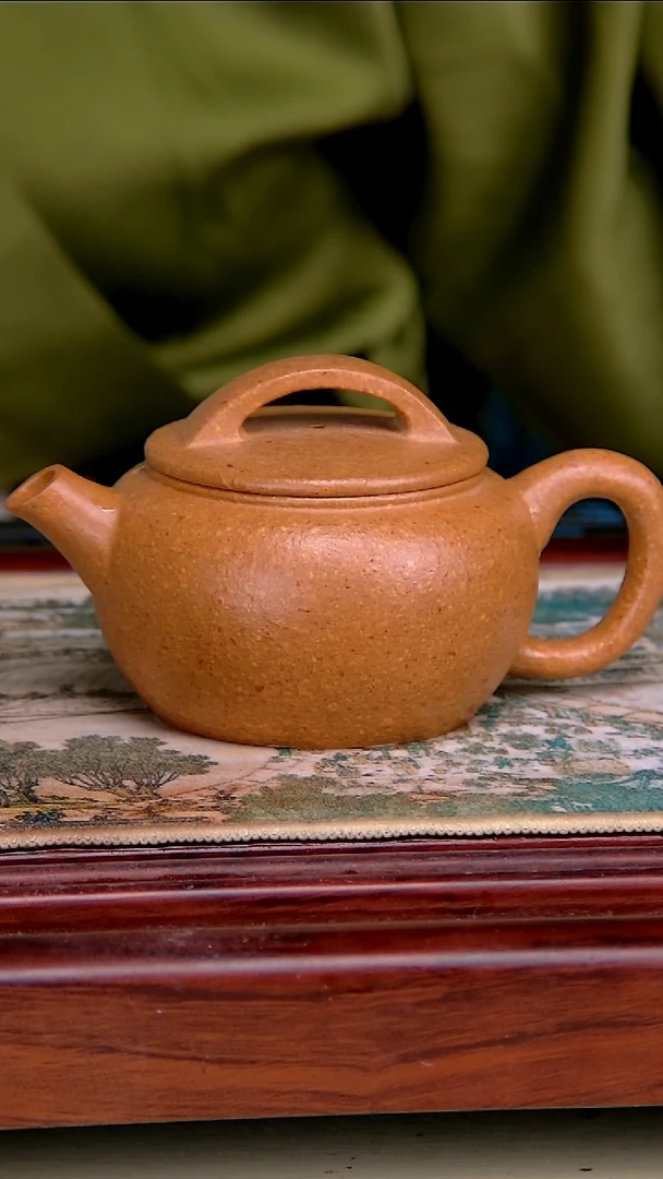 茶壶紫砂梨皮黄段150cc玉瓦